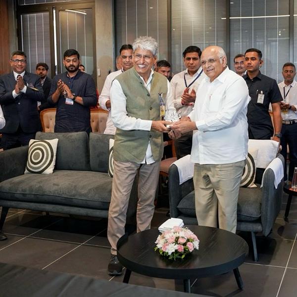 Rubamin’s Visionary Step Towards a Sustainable Future on Gujarat Foundation Day 1690